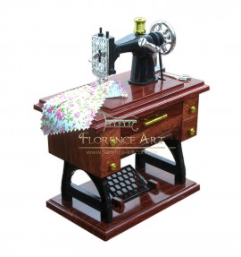 Maquina de coser miniatura